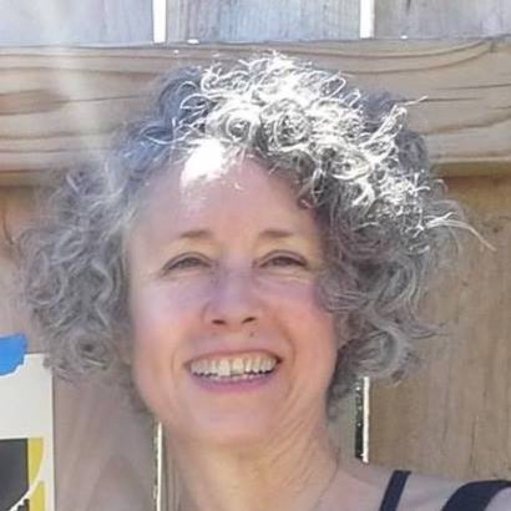 Meet your Posher, Liz
